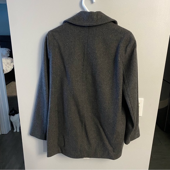 Gap women’s jacket - Picture 2 of 5